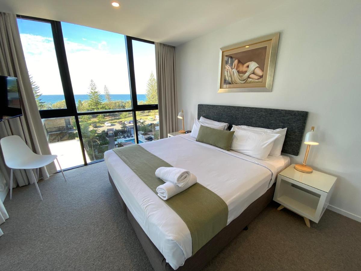 Boardwalk Burleigh Beach - Official Gold Coast Buitenkant foto