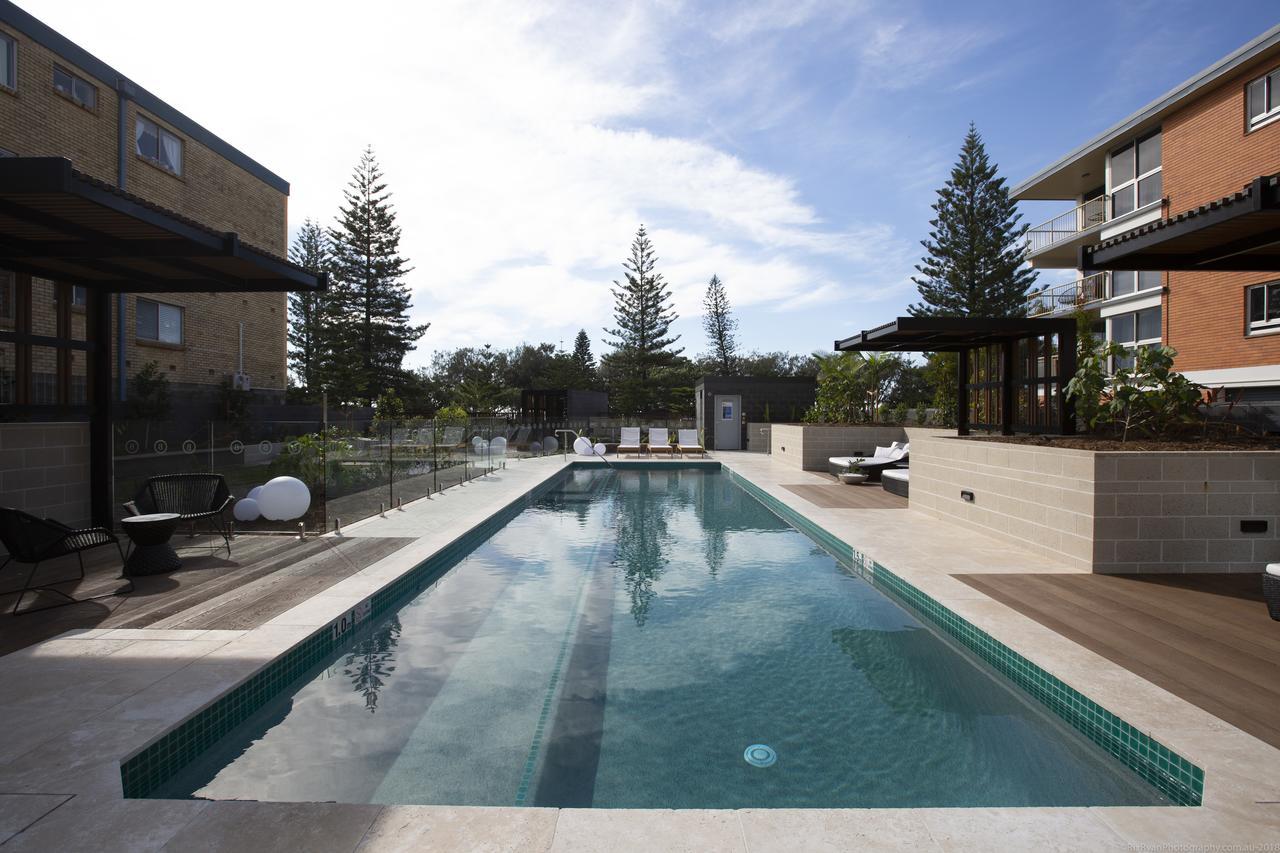 Boardwalk Burleigh Beach - Official Gold Coast Buitenkant foto